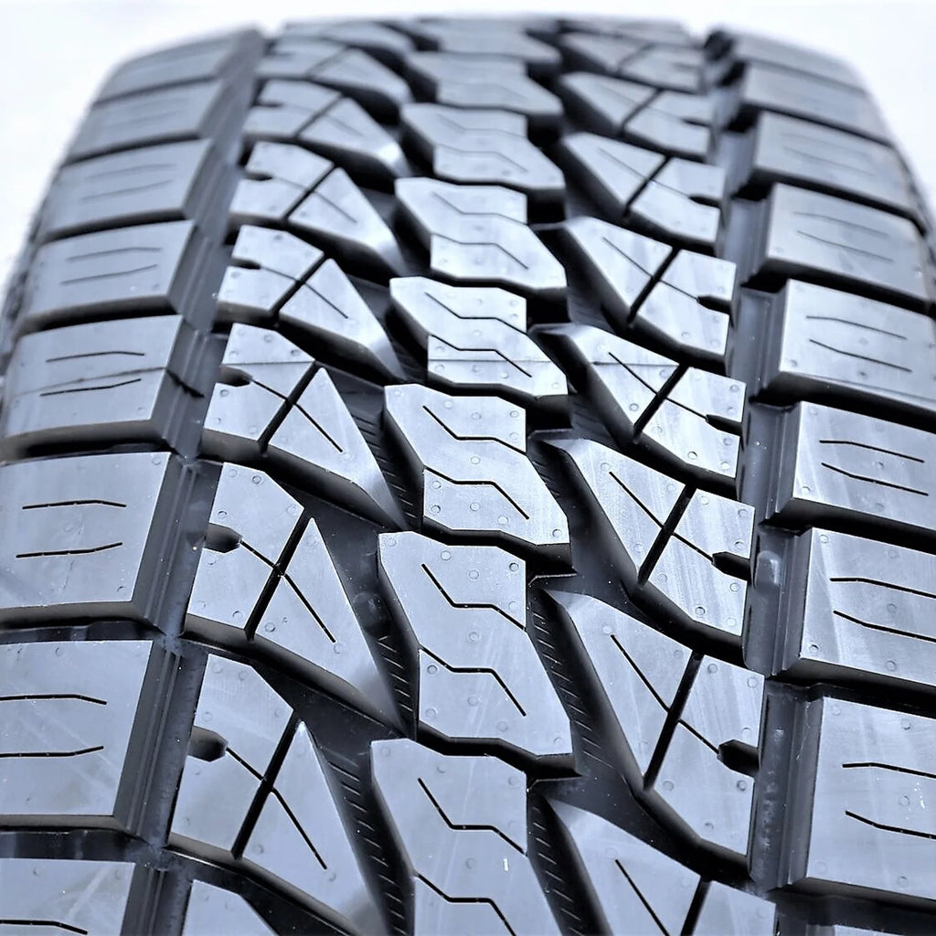 245/65R17 LION SPORT A/T 111T XL