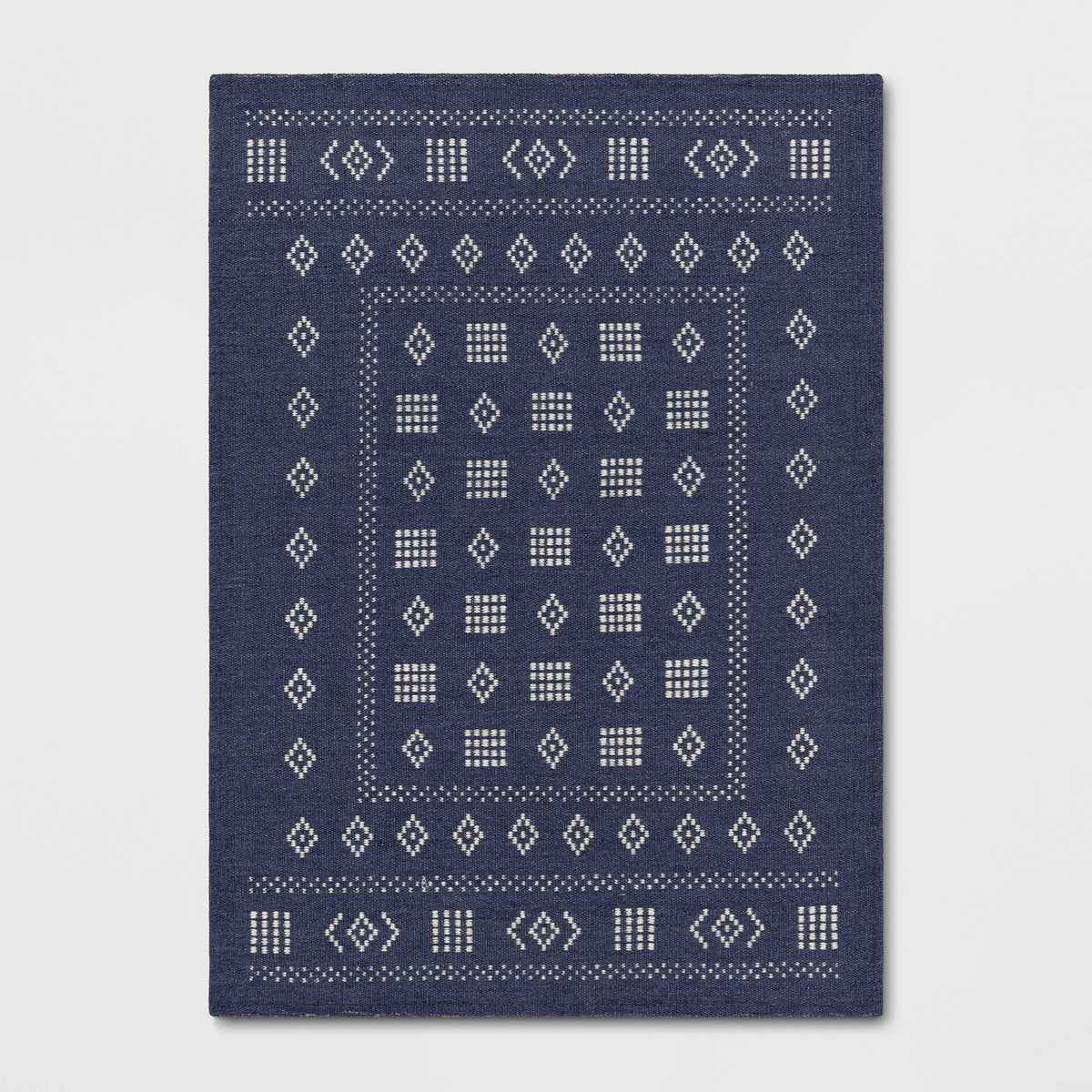 5'x7' Vintage Kids' Rug Navy - Pillowfort