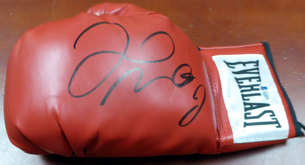 Floyd Mayweather Jr. Autographed Red Everlast Boxing Glove LH Beckett BAS 121799