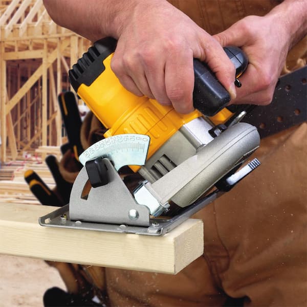 20V MAX Cordless 7 Tool Combo Kit, 20V MAX 4.5 - 5 In. Grinder, and (1) 20V 4.0ah and (1) 20V 2.0ah Batteries