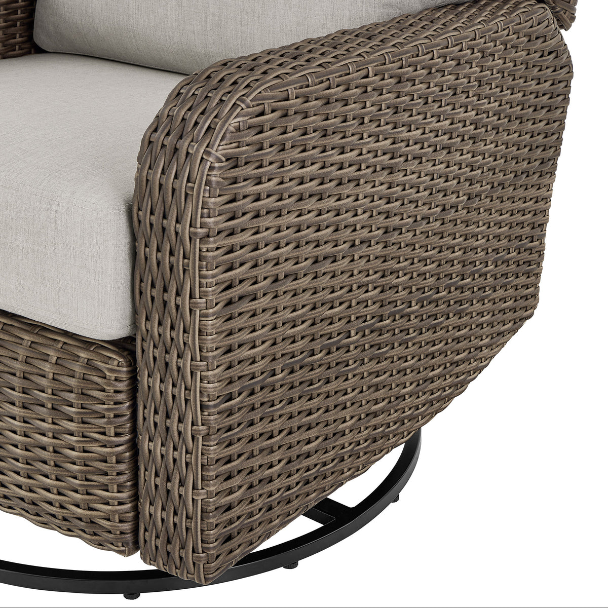 Thomasville Elko 3 - Piece Outdoor Swivel Glider Recliner Set