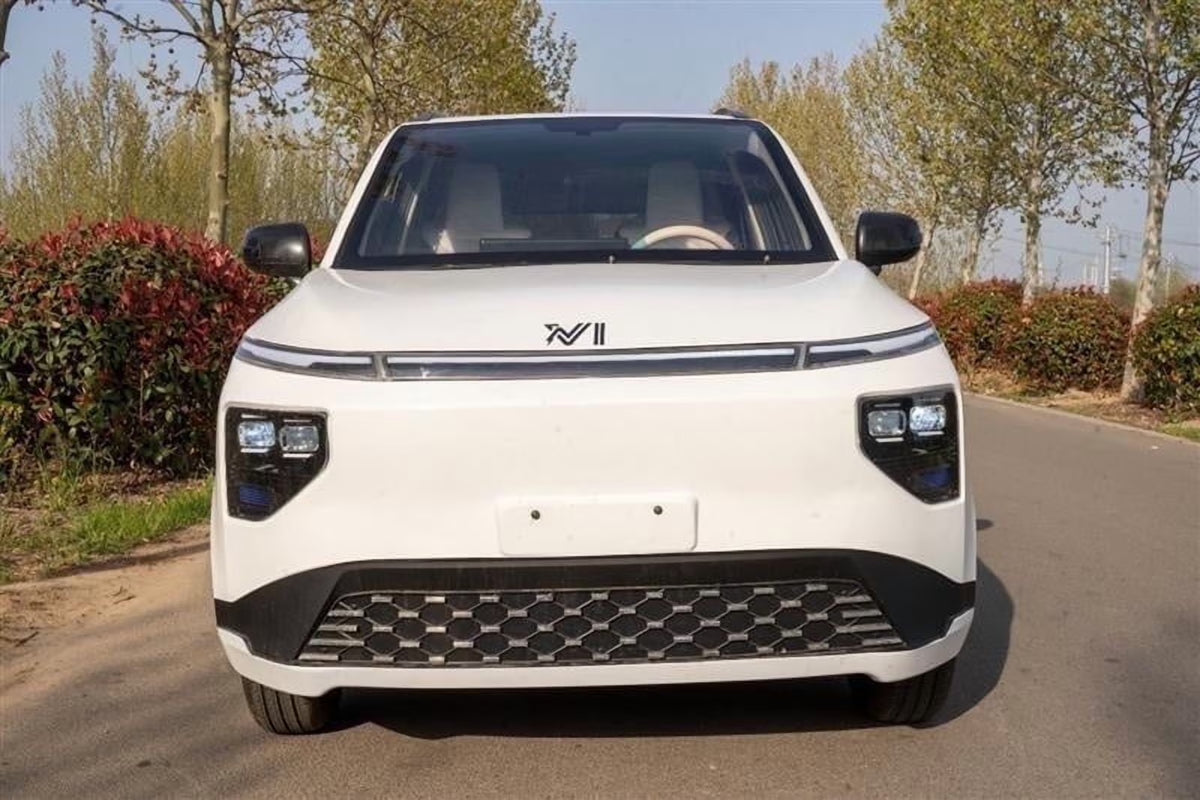 NV Motor Group NVII Mini Electric LSV 4 - Passenger Low - Speed Vehicle, 25 MPH Top Speed, 90 - Mile Range, 3000W/4000W Dual Motors Powered Ride - on