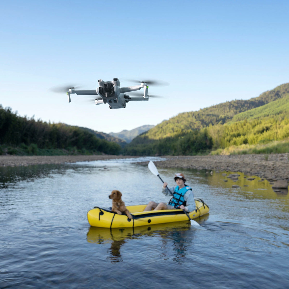 Mini 3 Fly More Combo Drone and Remote Control with Built-in Screen - Gray