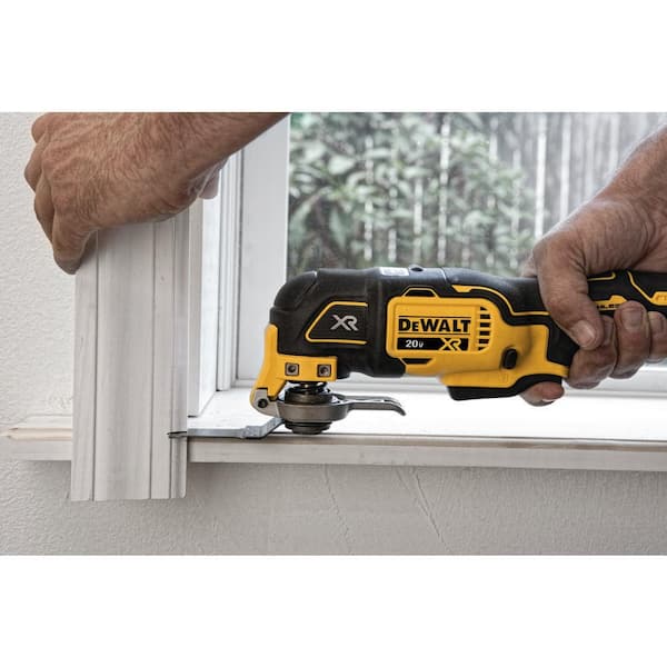 20V MAX Cordless 7 Tool Combo Kit, 20V MAX 4.5 - 5 In. Grinder, and (1) 20V 4.0ah and (1) 20V 2.0ah Batteries