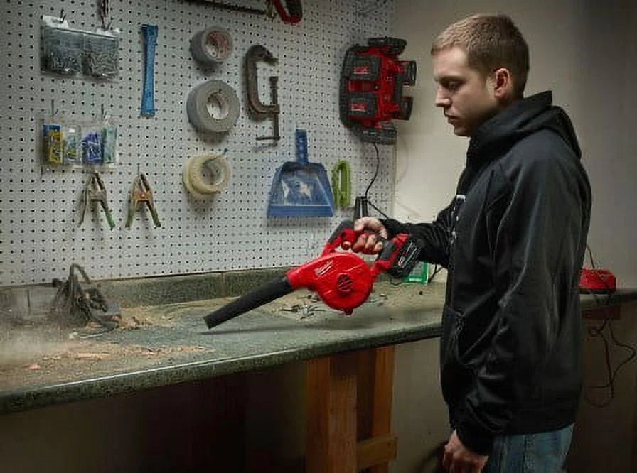Milwaukee M18 18 - Volt Lithium - Ion Cordless Compact Blower (Tool - Only)