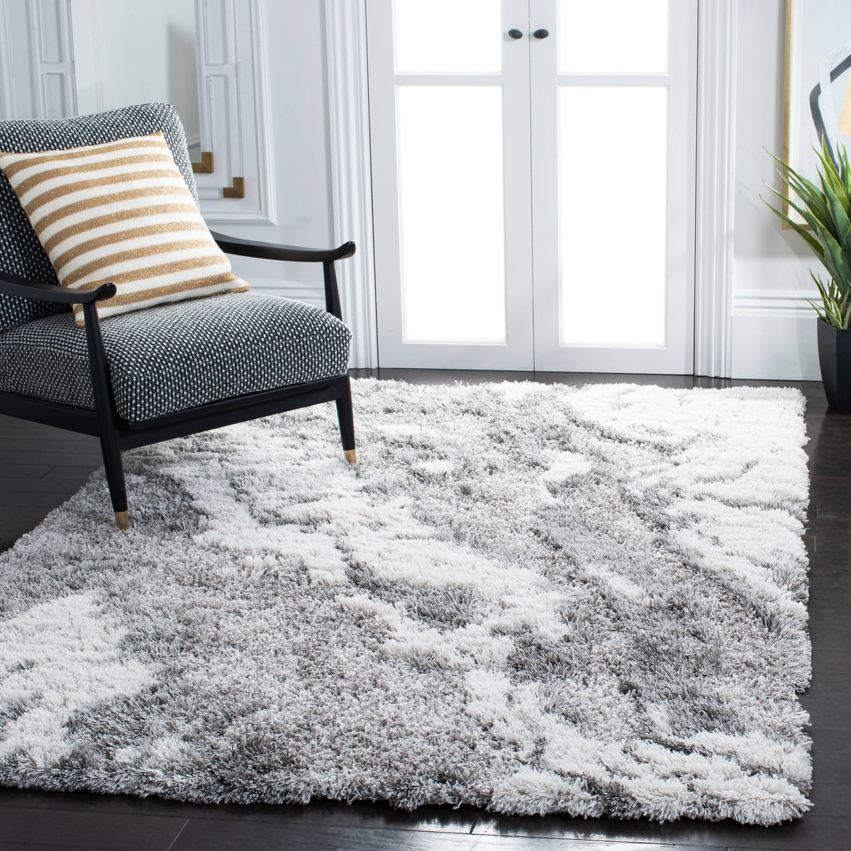 Safavieh Horizon Konstantinos Abstract Shag Area Rug, Grey/Ivory, 5'3" x 7'7"