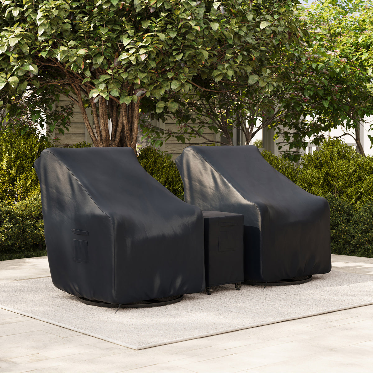 Thomasville Elko 3 - Piece Outdoor Swivel Glider Recliner Set
