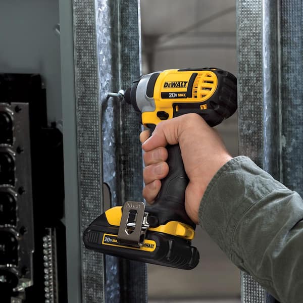 20V MAX Cordless 7 Tool Combo Kit, 20V MAX 4.5 - 5 In. Grinder, and (1) 20V 4.0ah and (1) 20V 2.0ah Batteries