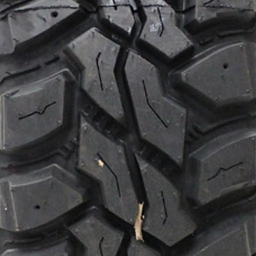 Mastercraft Courser MXT Mud-Terrain LT265/70R17 121/118Q E Light Truck Tire