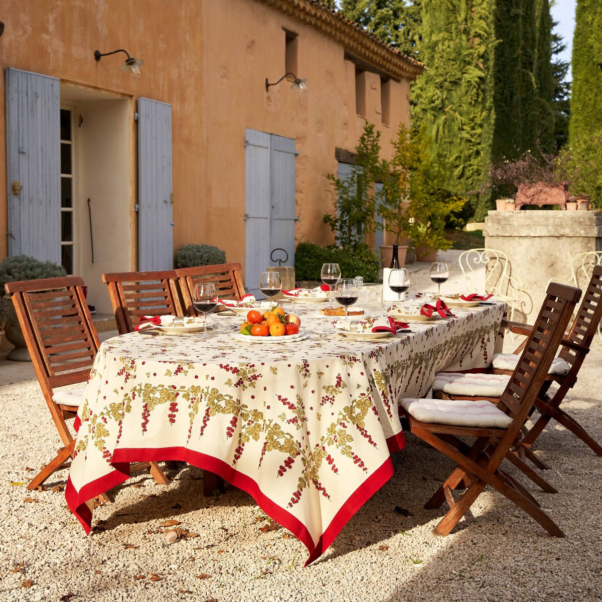 Couleur Nature Gooseberry Red/Green Tablecloth 71 inch x 106 inch